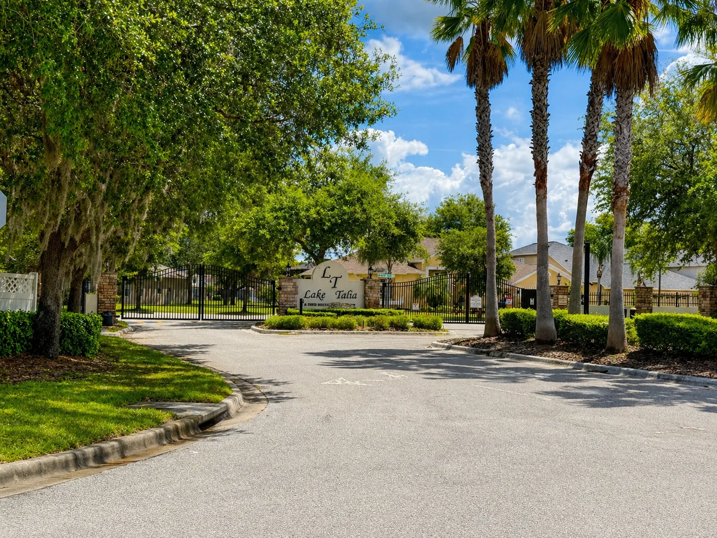 Lake Talia community home in Land O' Lakes Florida